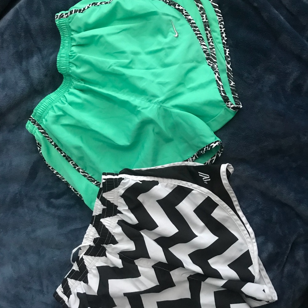 NIKE DRI-FIT SHORTS